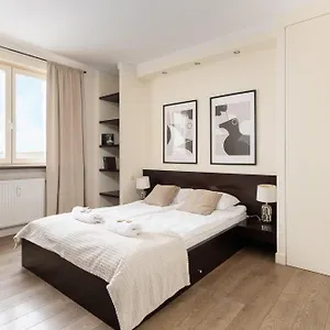 Apartment Concierge Metro Wilanowska Gym & Pool, Warsaw
