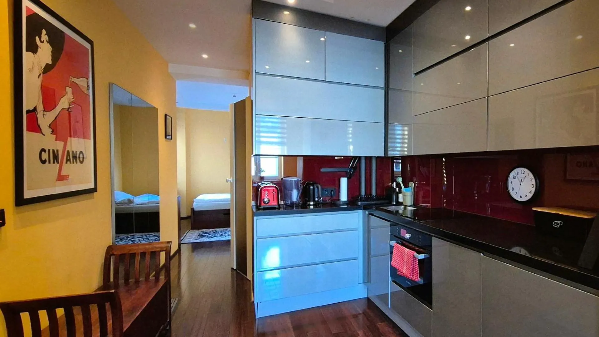 Apartment Krakowskie Przedmiescie 57 Residence Warszawa Poland